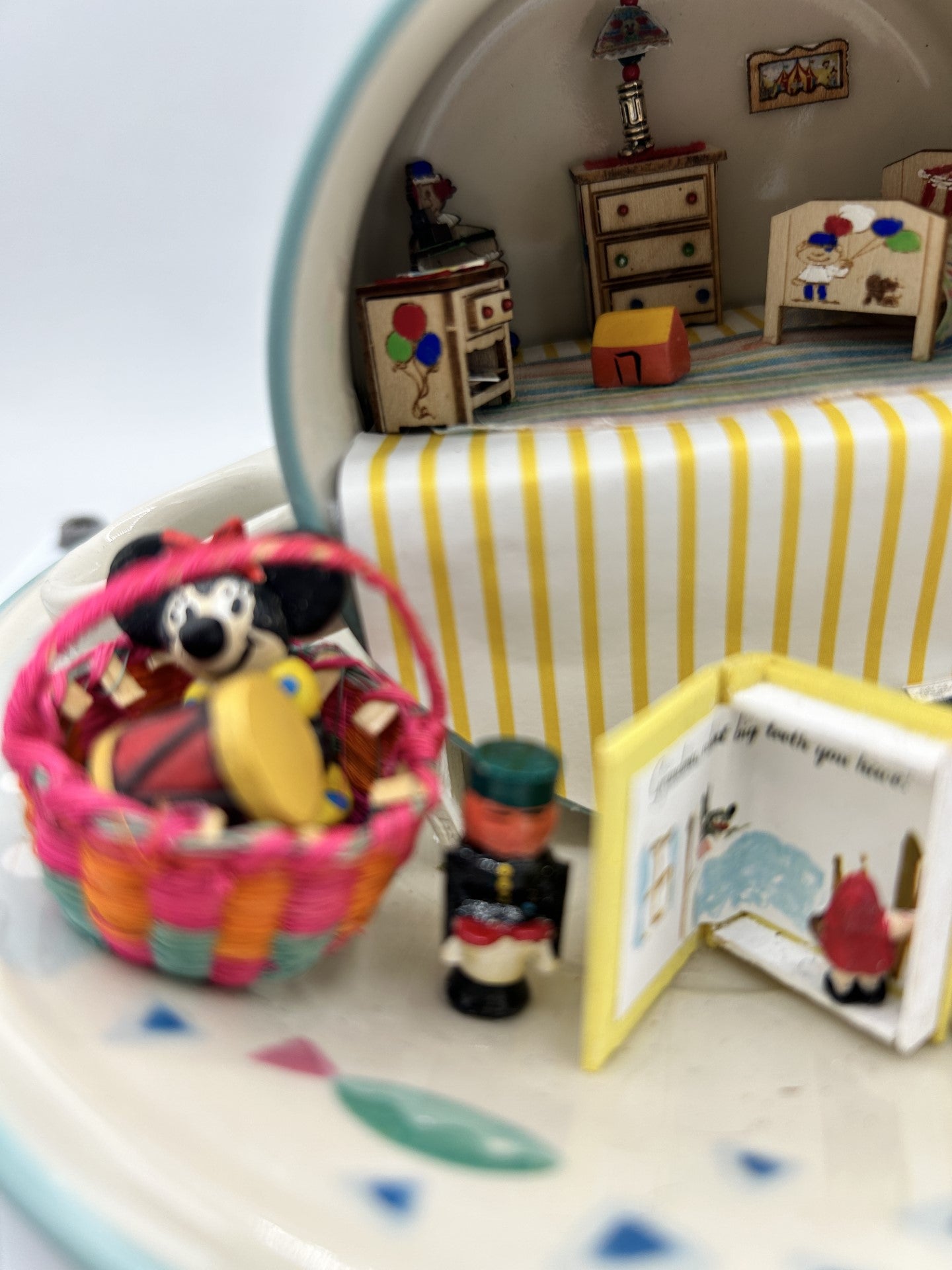 Teacup Miniature Scene
