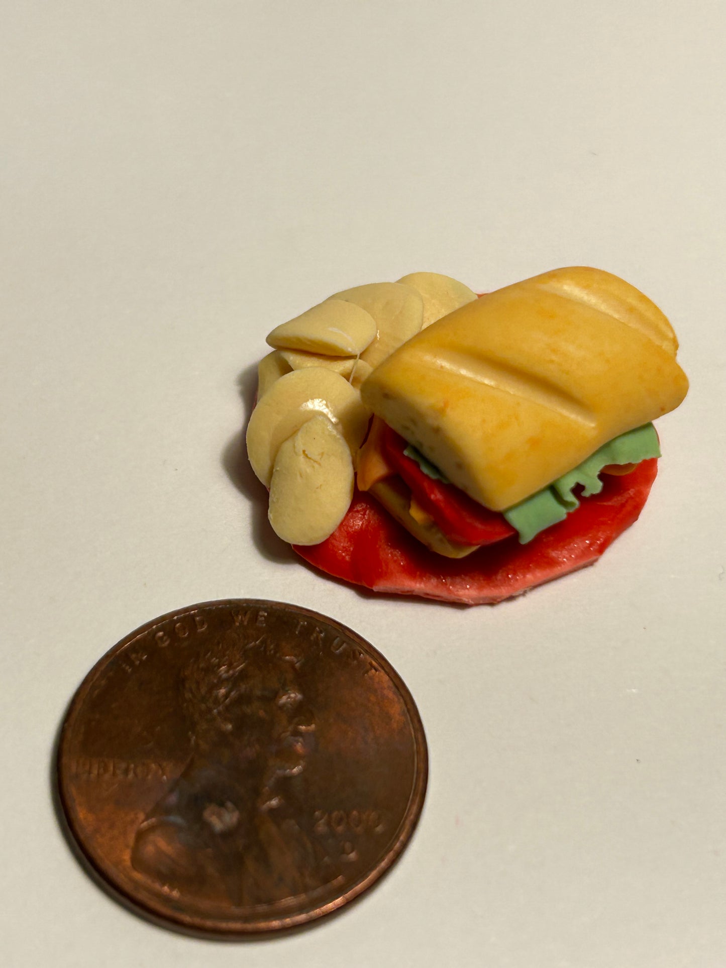 Miniature sandwich and chips