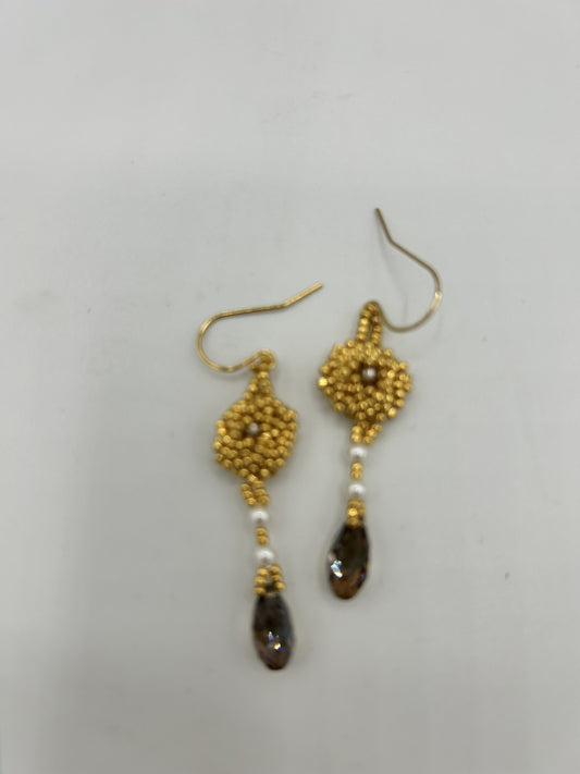 Woven earring